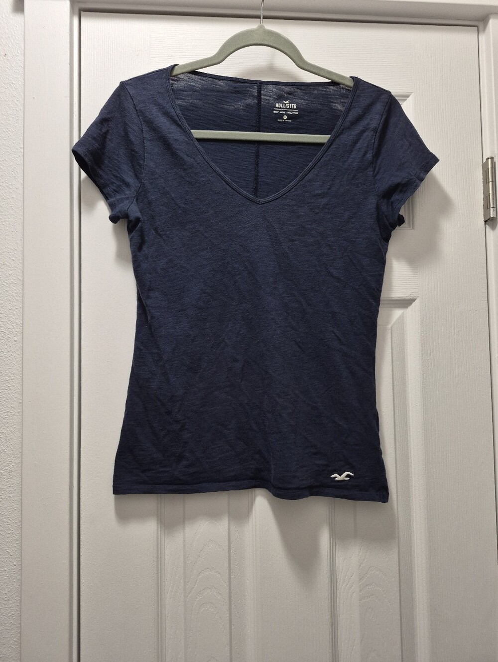 Hollister Navey Medium